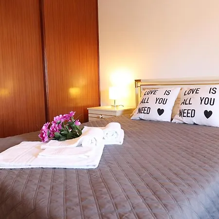 Apartment Fiph Castelos Da Rocha Grey *
